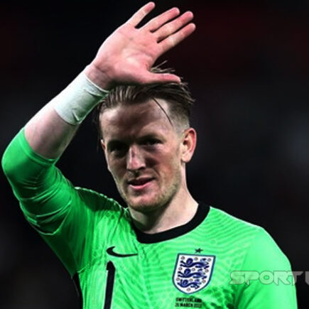 Kiper Timnas Inggris, Jordan Pickford, mendapat cemoohan dari sebagian besar suporter Inggris